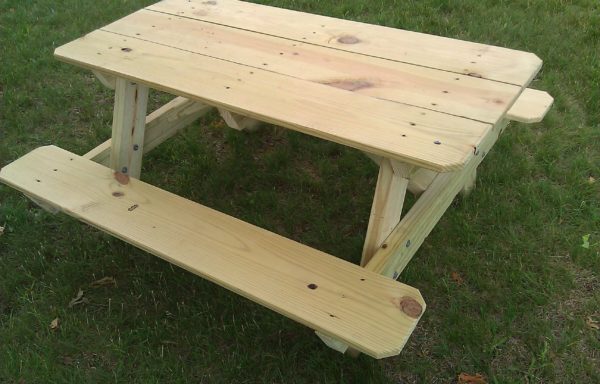 Toddler Picnic Table